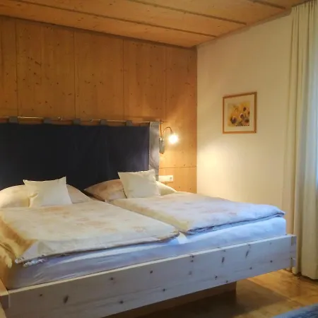 Schmiderer Apartman *